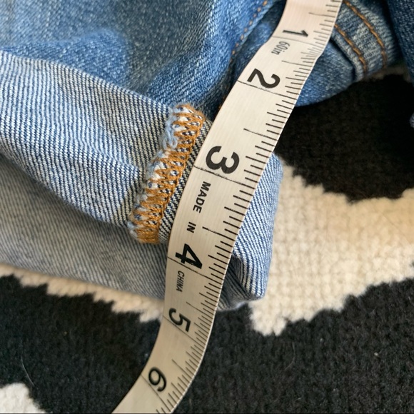 GAP Best Girlfriend Cutoff Denim Shorts Size 30 - Picture 7 of 9